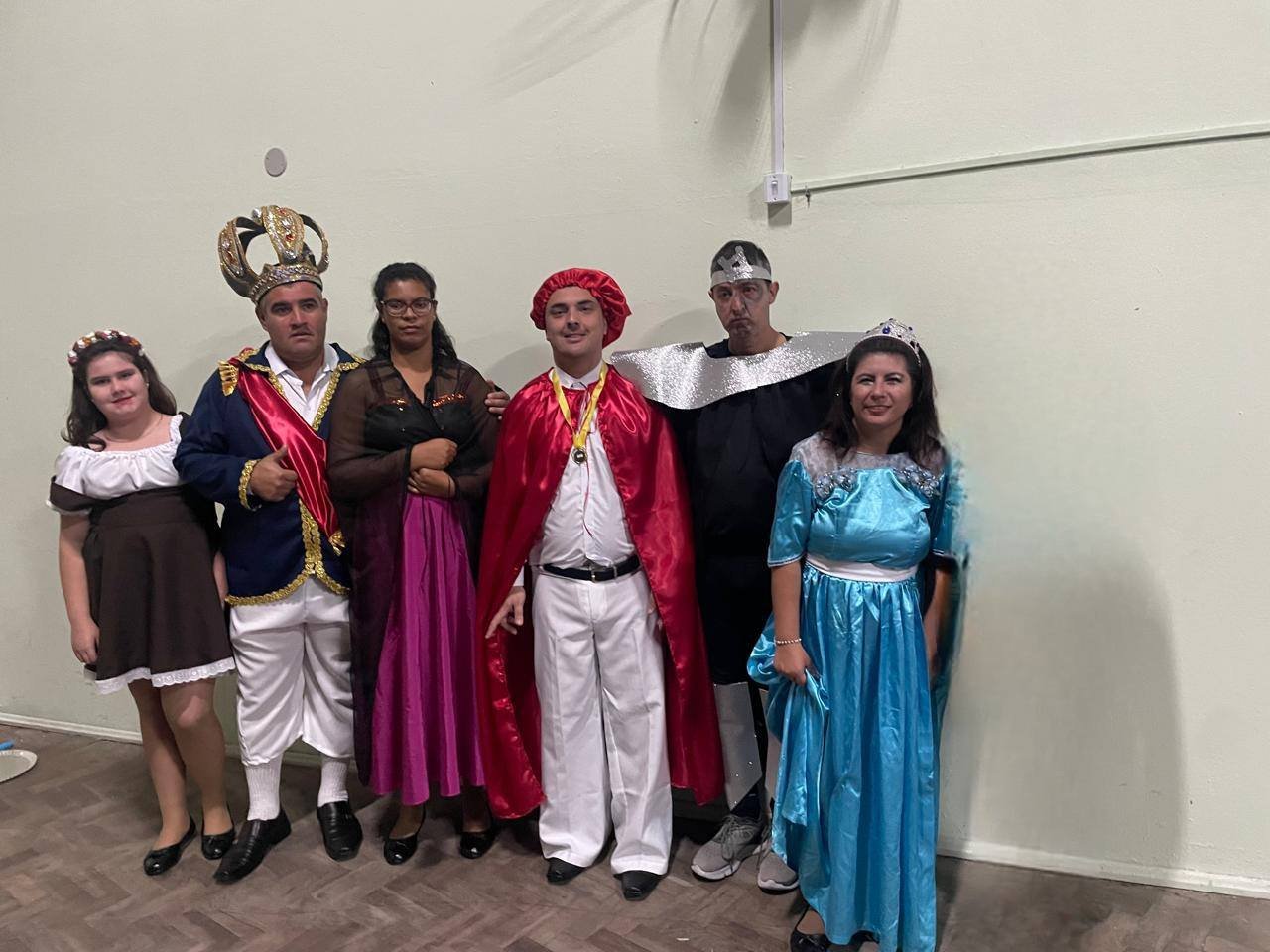 Festival Nossa Arte - Figurinos APAE SLS